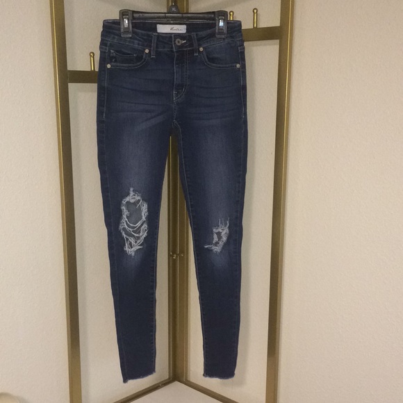 KanCan Denim - Kancan Distressed Skinny Jeans